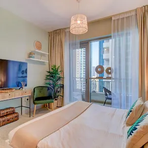 Апартаменты Durrani Homes - Luxurious Near Mall With Pool View, Дубай