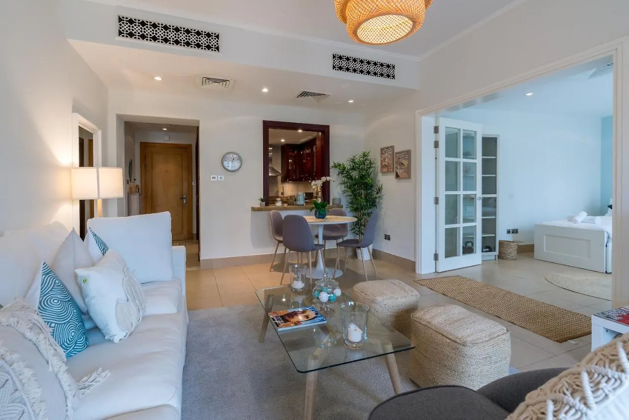 Spacious 2Bedroom With Burj View In Downtown Dubai Lejlighed